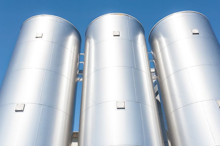 Common Uses for Stainless Steel Storage Tanks | Southern Metal Fabricators